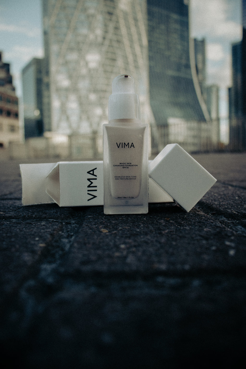 VIMA Adaptive Skin Foundation – Lightweight Formula with SPF 30 (30ml)